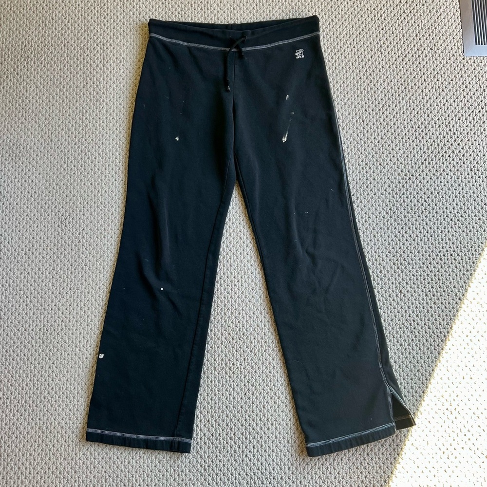 Artsy Y2K Nike Sweats